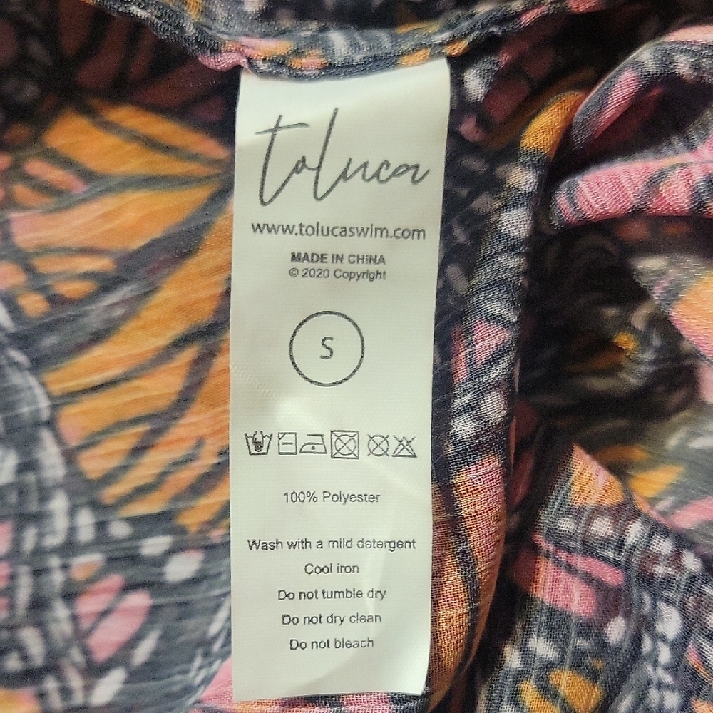 Toluca NWOT Butterfly Pattern Cover-up